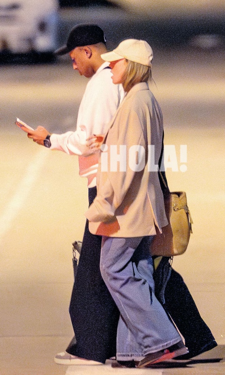 开云体育官网-姆巴佩被拍到与绯闻女友乘车回家，两人曾在巴黎一同入住豪华酒店