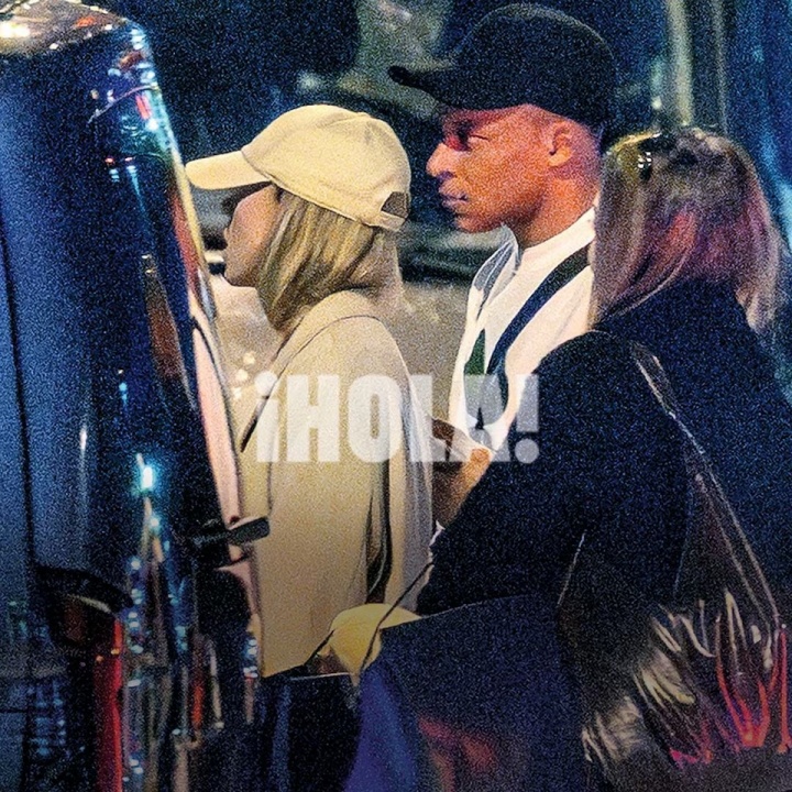 开云体育官网-姆巴佩被拍到与绯闻女友乘车回家，两人曾在巴黎一同入住豪华酒店