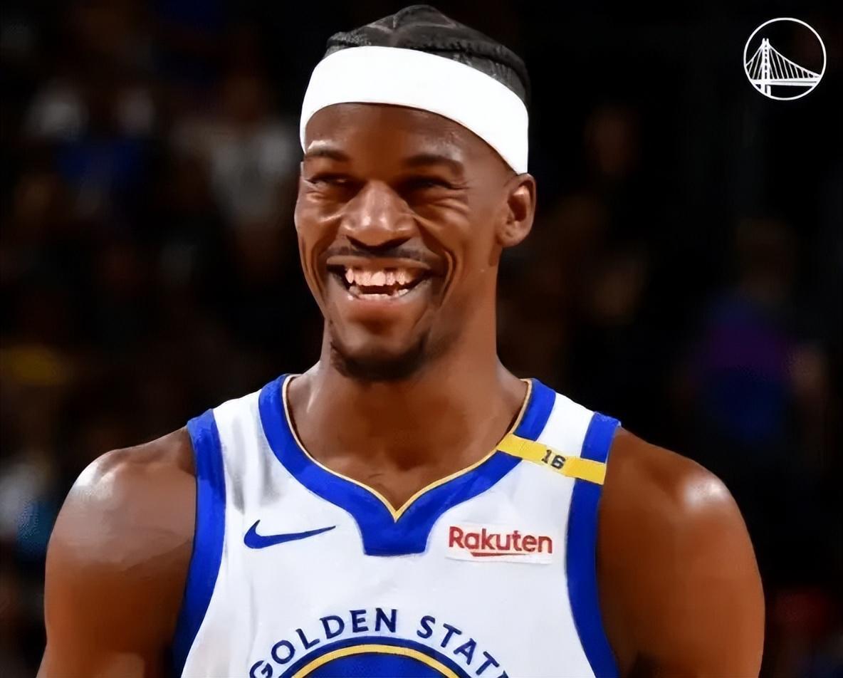 勇士胜尼克斯！3首发轰80分，巴特勒带替补打出优势，格林仍垮！