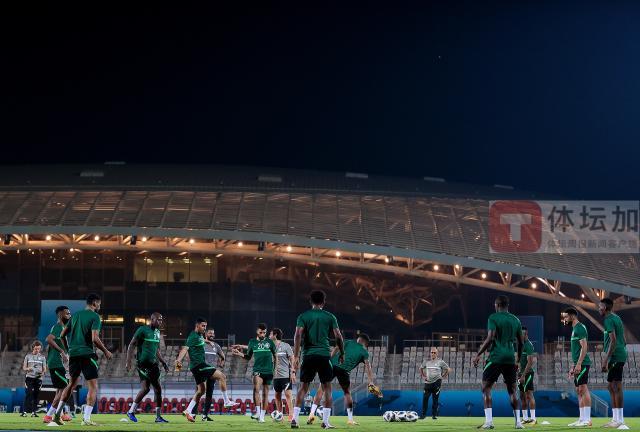 kaiyun-沙特训练突出印象：快！ 两伤兵全程参加最后一练