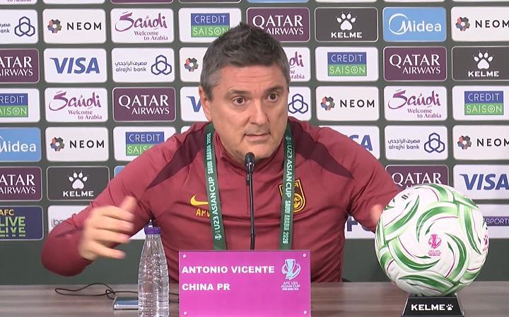 kaiyun-重磅官宣！人民日报预热+足协聘任，国足主帅坦言与日本差距悬殊