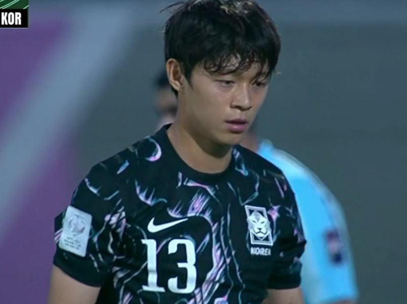 开云体育app-亚足联确认！国足又一猛将复出，韩国爆冷输越南，日本压力骤增！