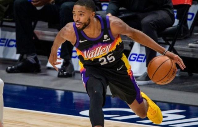 开云体育下载-【观察】新季将至 哪些球员能够拿到提前续约合同？