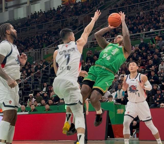 开云体育app-辽篮第一混子外援出现！场均仅5分还不被裁，杨鸣被障眼法欺骗了