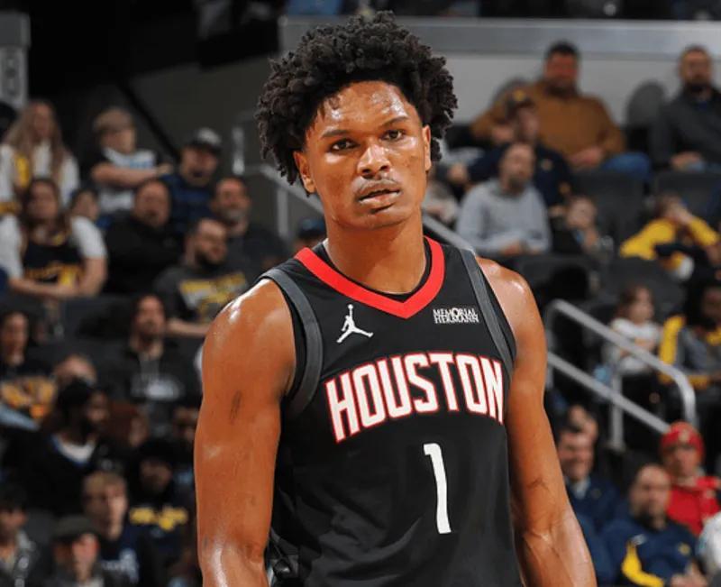 kaiyun-火箭3小将让人绝望！申京谢泼德狂铁还防不住，阿门莽夫无脑冲！