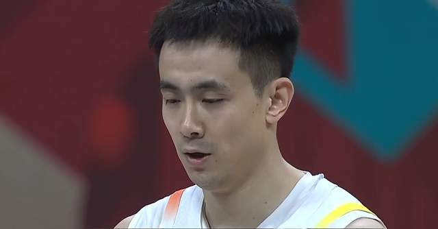 开云体育官网-连续2场逆转，中国男篮两连胜，李弘权9+11成奇兵 高诗岩防守拉满