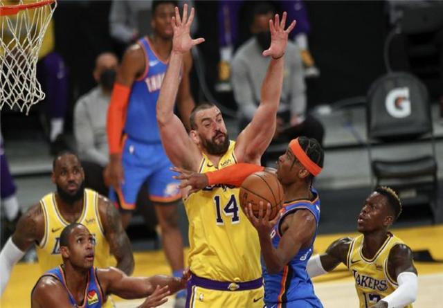 开云体育官网-别过！小加索尔将离开湖人 德拉蒙德加盟令其不满